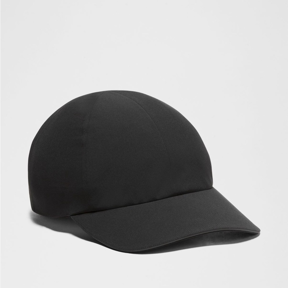 NWOT Lululemon Women’s Fast and Free Running Hat